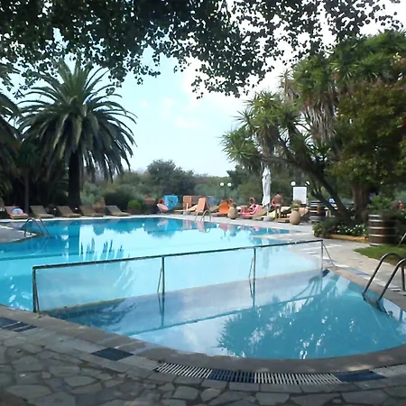 Spiti Nikos Apart-hotel 3*