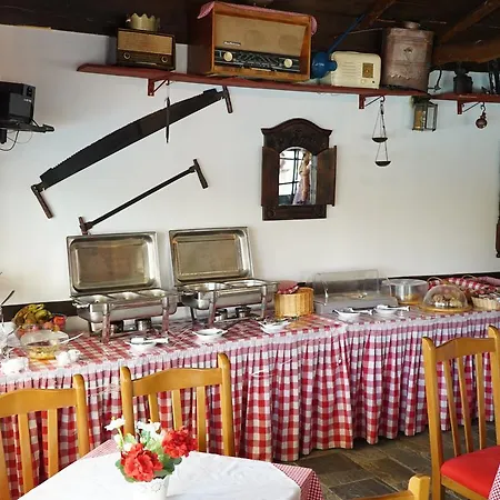 Spiti Nikos Danilia