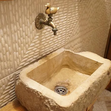 Aparthotel Spiti Nikos Danilia