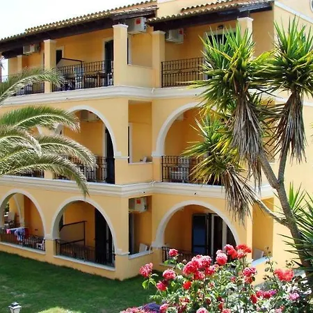 Spiti Nikos Aparthotel