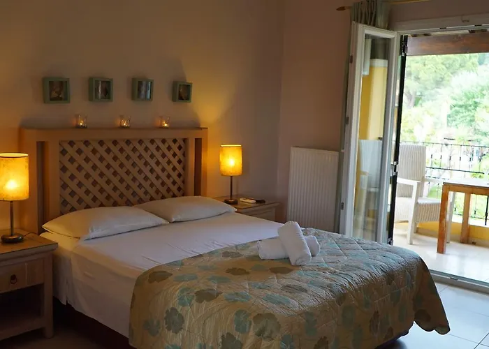 Spiti Nikos 3*